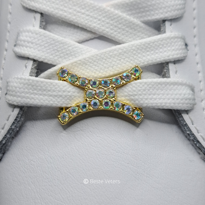 Stijlvol goud schoenveter gespen met multi kleur diamanten