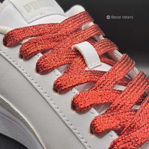 Glitterveters in rood kleur, 120cm lang